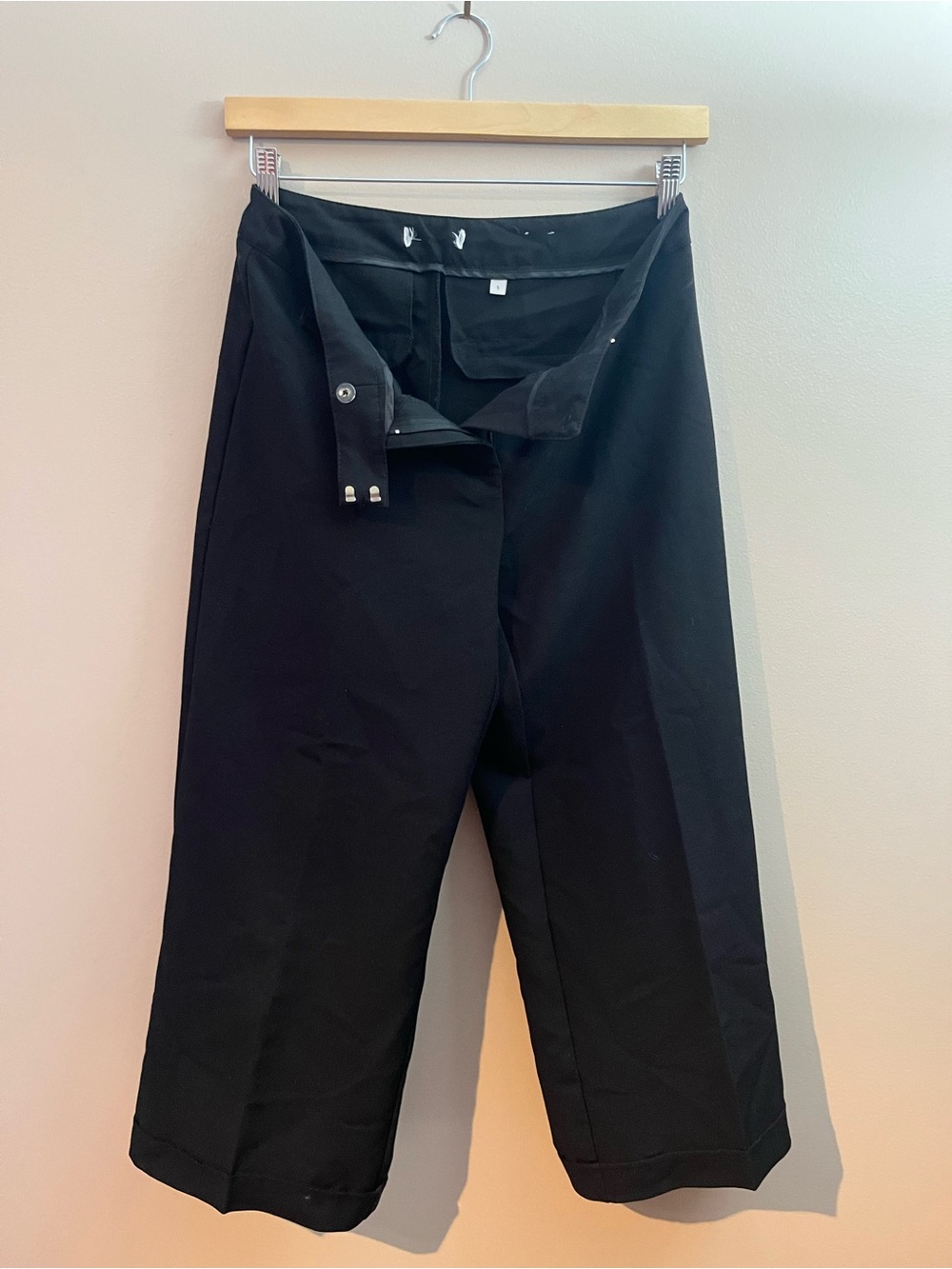 Black Cropped Wide-Leg Trousers